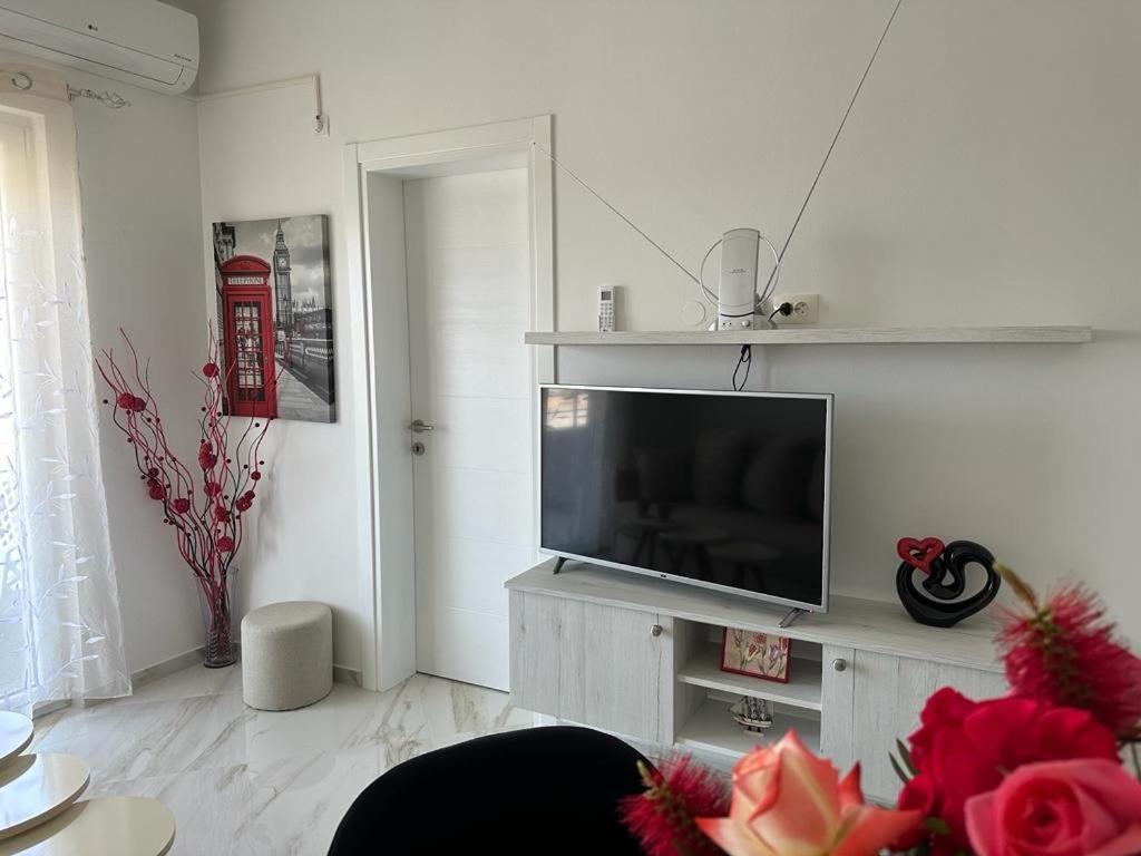 Villa Holiday Apartments Bar Luaran gambar