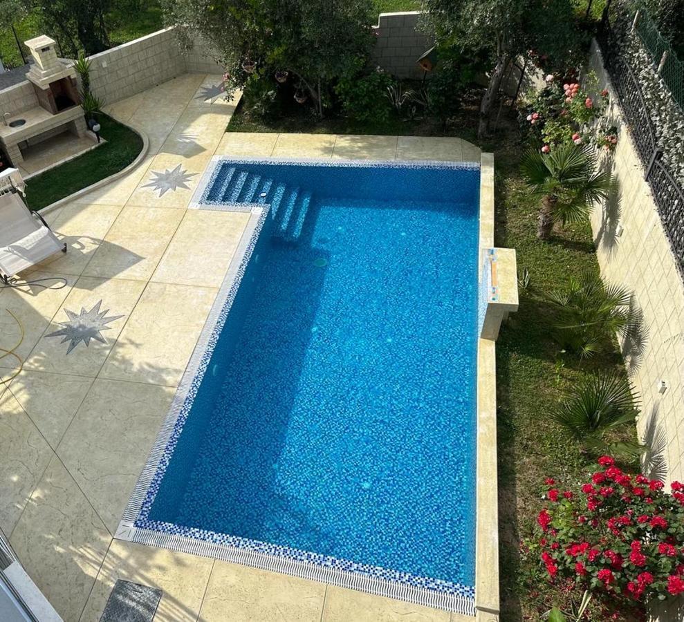 Villa Holiday Apartments Bar Luaran gambar