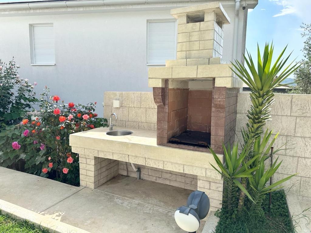 Villa Holiday Apartments Bar Luaran gambar