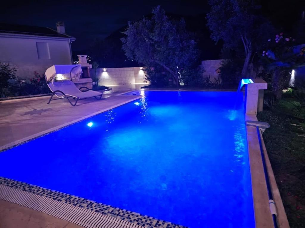 Villa Holiday Apartments Bar Luaran gambar