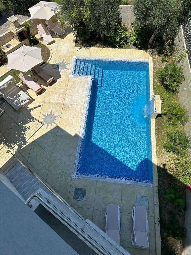 Villa Holiday Apartments Bar Luaran gambar