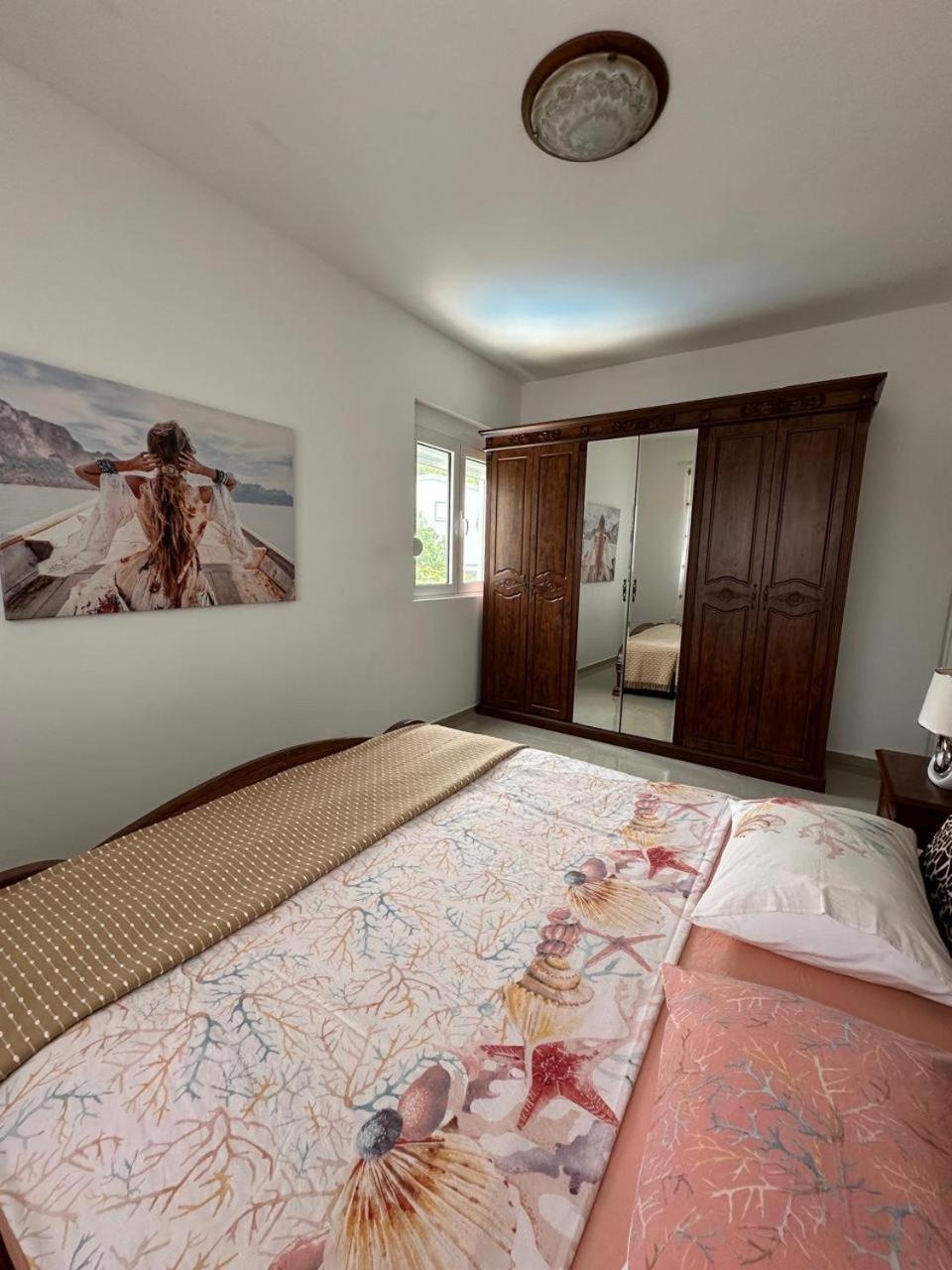 Villa Holiday Apartments Bar Luaran gambar